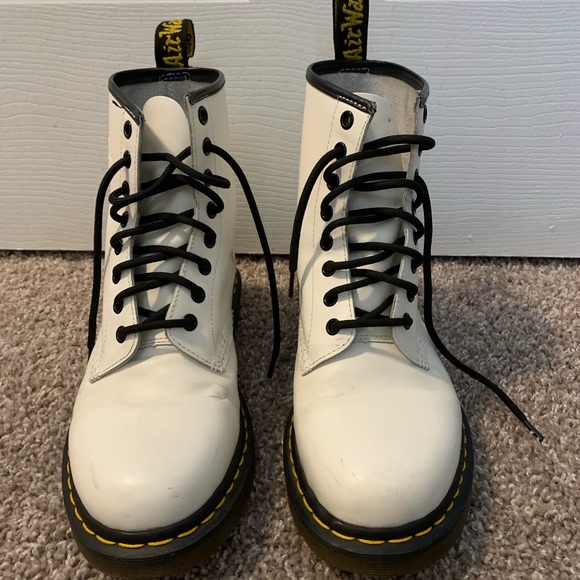 Dr. Martens Shoes - White Dr. Martens